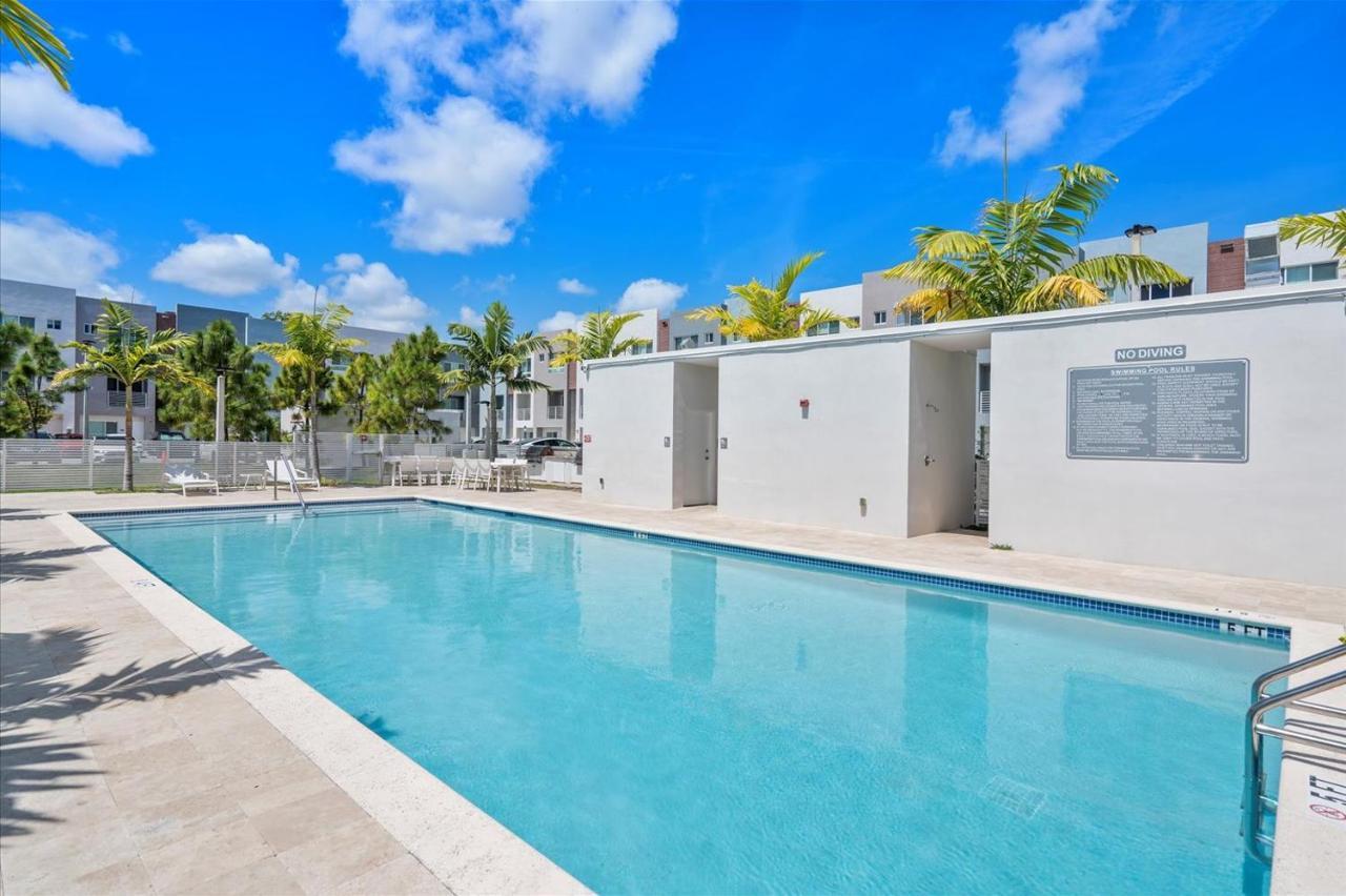 Lofts Of Aventura Apartment Miami Exterior foto