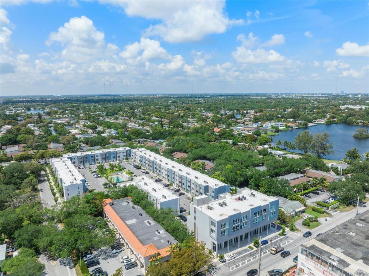 Lofts Of Aventura Apartment Miami Exterior foto