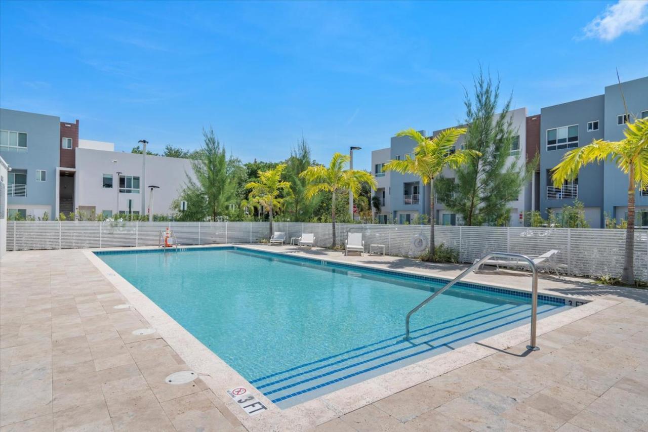 Lofts Of Aventura Apartment Miami Exterior foto